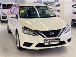 نيسان سيلفي